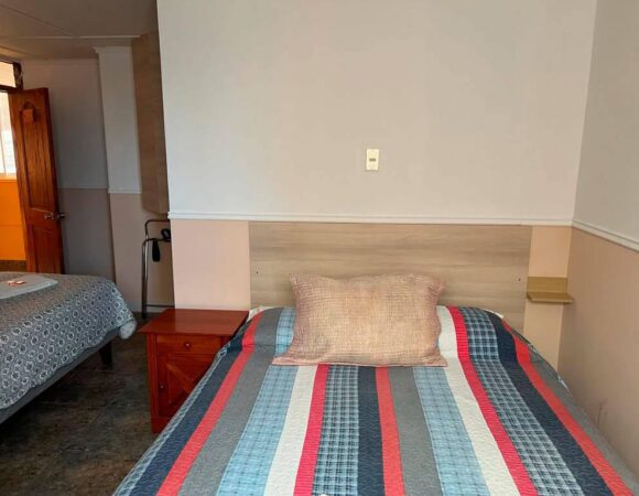 Habitación Matrimonial + Cama Adicional